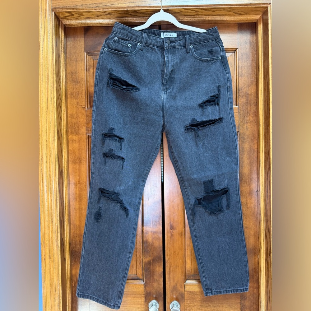 Showpo Black Wash Billie High Waisted Distressed Mom Jeans, NWT-size 8